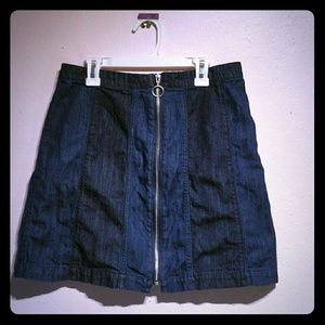 H&M dark patch denim skirt with zipper